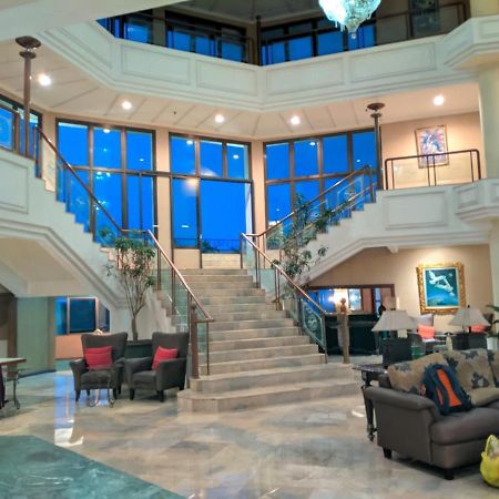 Yasmin Hotel Пунчак Экстерьер фото