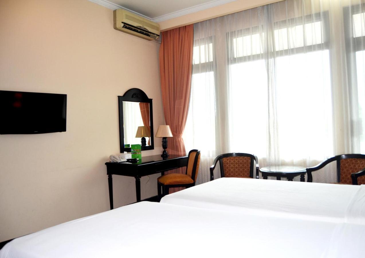 Yasmin Hotel Пунчак Экстерьер фото