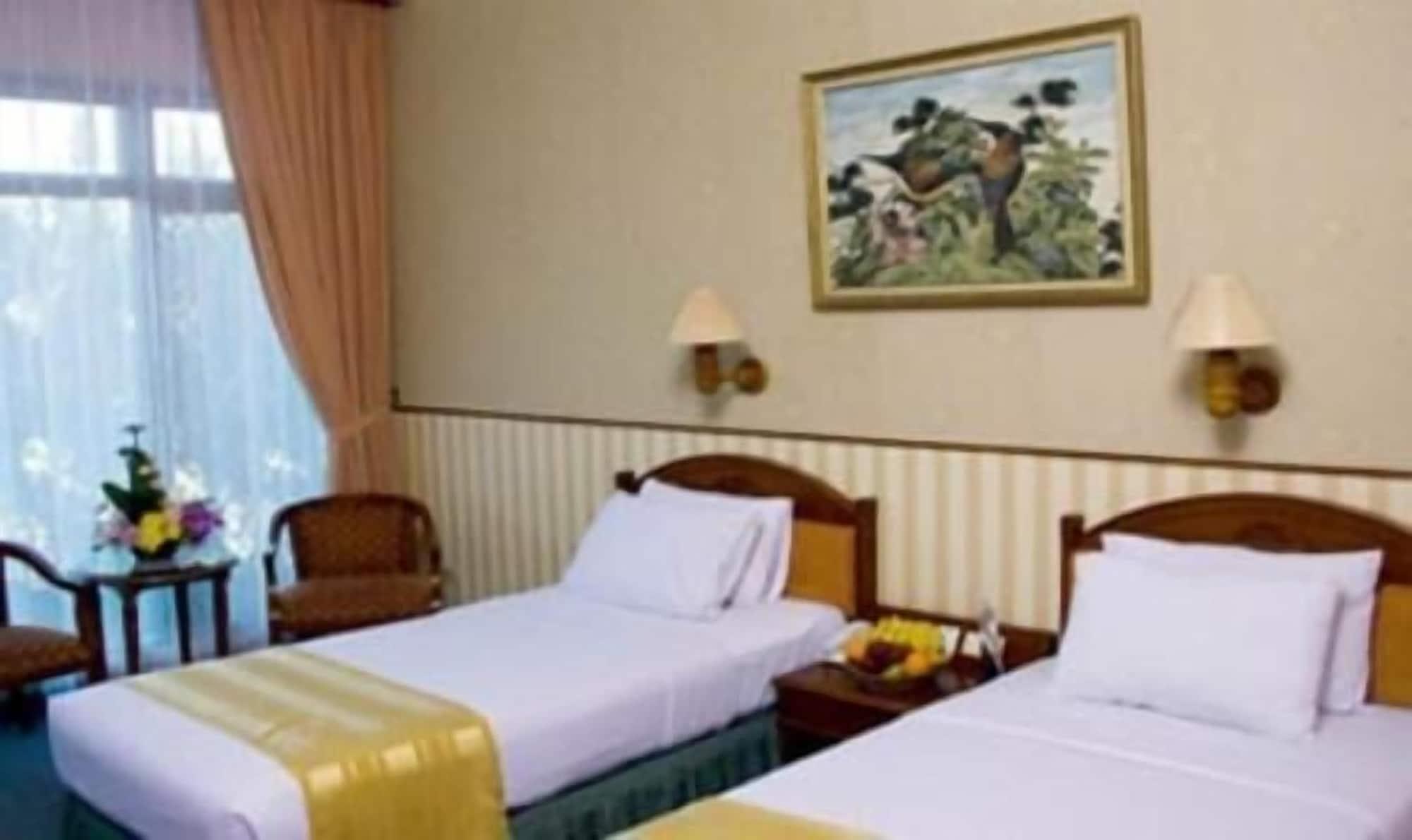 Yasmin Hotel Пунчак Экстерьер фото